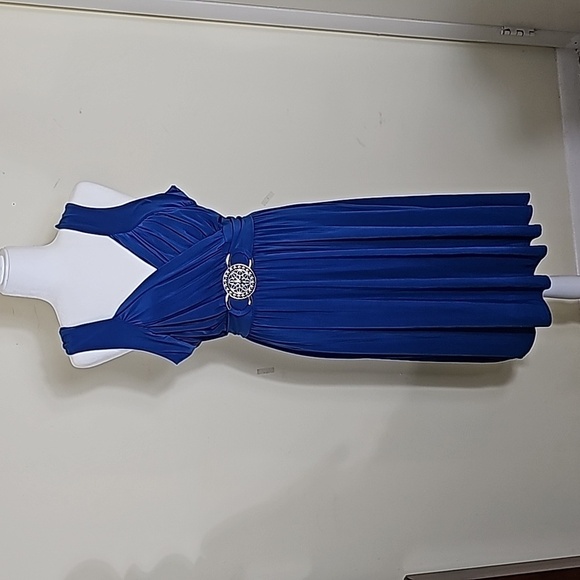 Liquid Royal Blue With Siler Waist Buckle Cocktail Dress Size 24/26 - Picture 1 of 6